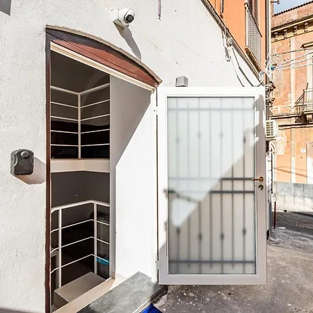 Catania Historic Center Apartments Exterior photo
